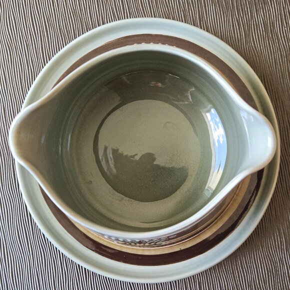 MCM Franciscan Ware Emerald Isle Discovery Gravy Boat With Attached Plate - Picture 3 of 6